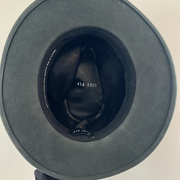 Gigi Pip- Leo wavy brim hat - Picture 5 of 7